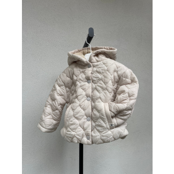 Xhupa p&euml;r vajza